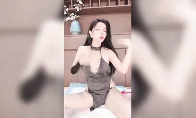 Realistik Daji [Bai Xi] video kebajikan September sosok syaitan stoking berkilat ekstasi harimau putih yang cantik melancap oral memancut (9)