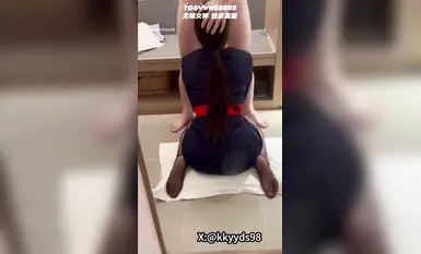 Dewa jemputan baharu Twitter "kkyyds98 (KK)" dewi berkaki panjang dan pinggul dengan seluar dalam kecil terbelah penuh dengan nafsu daripada stoking hitam kepada faraj telanjang yang mengalir dengan jus cabul