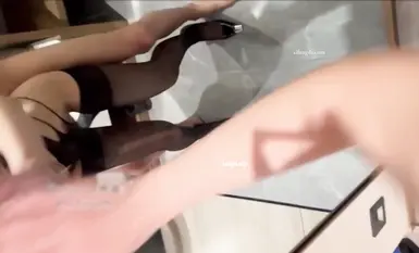 [Top-Tier Hookup Leak] Beautiful woman, perfect face reveal, having sex in front of a hotel mirror. Oral sex, open-crotch black stockings, doggy style. A must-see masterpiece purchased at great expense! (2)
