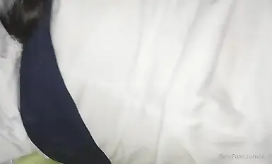 杭州嫩妹獵手 專門挑嫩穴下手 還讓她們介紹自己的閨蜜給他操 實在牛逼 (13)