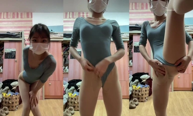 漂亮的舞蹈生和金主爸爸之间的秘密。这反差让人震惊。 (1)