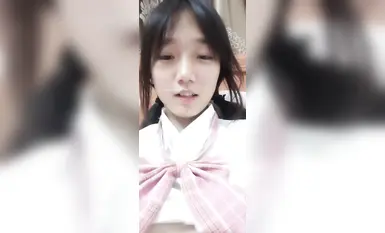 長的很萌的鄰家學妹和線上男友1v1，美乳嫩穴多水，虛擬造愛，線上調教，反差阿黑顏 (3)