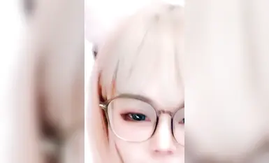 超好看的D杯奶子裸舞，短發高顏值【七仙女】逼塞跳蛋大擺錘nobody騷舞獻上 (10)