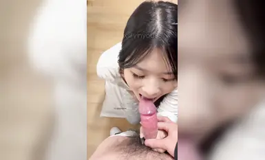 A collection of various amateur girlfriends playing PUBG and having sex (10)