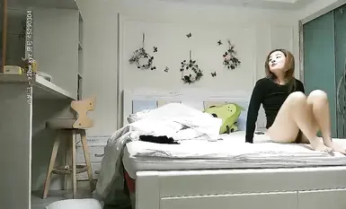 应兄弟们要求，健身室妹子第二炮，粉嘟嘟胴体干起来格外过瘾，水声呻吟声销魂诱人