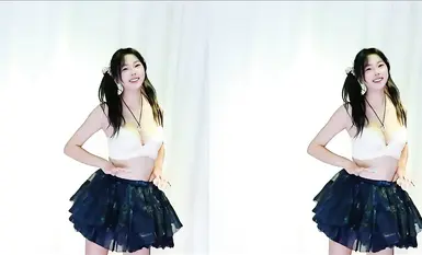 국내에서 활동하는 멋진 댄스 그룹 [18girls]는 풍만한 가슴과 섹시한 가슴을 가진 아름다운 여성들로 구성되어 있습니다. 가슴을 흔드는 강렬한 누드 댄스는 정말 매혹적입니다(13).