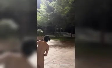 Siling mendedahkan karya baharu wanita matang gila [cikaimoon] + koleksi karya terkini. Kebebasan di ladang: seharian dihabiskan bersama petani, bogel sepenuhnya di hadapan petani, bogel sepenuhnya di hadapan orang ramai di pantai. Dia benar-benar berani 
