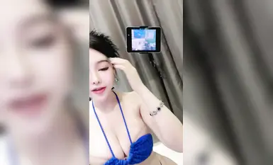 Green broadcast goddess [Mu Chunfeng] sexy breasts and peach buttocks 3