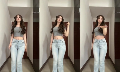 Douyin เปรียบเทียบสาวเซ็กซี่ [Nana Mo'er] [Nana] ผู้หญิงวัยกลางคนสวมถุงน่องสีดำ ชุดยูนิฟอร์มยั่วยวน อุปกรณ์โยคะ อุปกรณ์ช่วยสำเร็จความใคร่ (4)