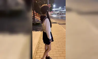 网红高颜值美少女团队【西萌工作室】学生嫩妹【涵涵小泪】深夜街头户外露出JK情趣制服诱惑(2)