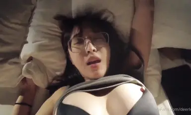 Onlyfans ดาราอินเทอร์เน็ตหญิงยอดนิยมชาวไทย [deerlong] ถ่ายทำเซ็กส์ส่วนตัว สอดใส่ทางทวารหนักและร่วมเพศอย่างรุนแรงกับนางฟ้าที่หลั่งน้ำอสุจิสีขาวและมีอาการกระตุกทั่วร่างกายและถึงจุดสุดยอดสั่นเทา (11)