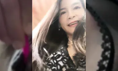 stripchat [wsyx326] 熟女蕩婦公共廁所偷玩騷B噴水 2