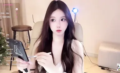 Top goddess [Hahaha_ha2]'s latest ticket collection of water squirting show, various sexy uniform temptations, multiple props thrusting and multiple times squirting cum like an anti-aircraft gun spraying the floor like a vast ocean (38)