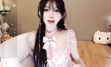 頂流女神【Hahaha_ha2】最新門票噴水大秀合集，各種情趣制服誘惑， 多個道具抽插 多次潮噴 淫水如高射炮 噴的地板上猶如一片汪洋 (41)