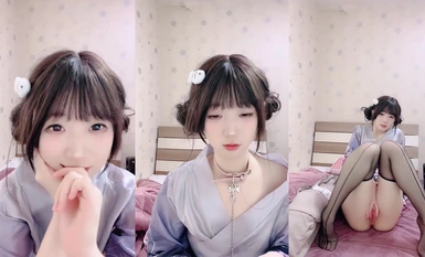 Si cantik sekolah itu membawa sahabat baiknya ke laut buat kali pertama untuk membuat siaran langsung [Evil Twin Tails] dan memberi contoh ~ prop dimasukkan secara liar (11)