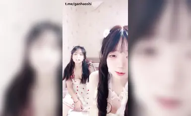 The school beauty brought her best friend to the sea for the first time to do a live broadcast [Evil Twin Tails] and set an example~ props were inserted wildly (21)