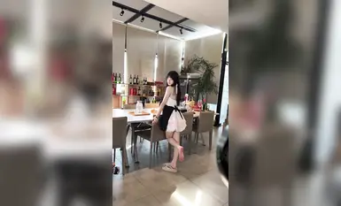 โบนัสถ่ายภาพนางแบบเท้า [Lime Film] สาวน้อยข้างบ้านที่บริสุทธิ์และไร้เดียงสา [A Huang] วัสดุทาเล็บพนักงานเสิร์ฟ