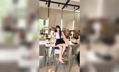 โบนัสถ่ายภาพนางแบบเท้า [Lime Film] สาวน้อยข้างบ้านที่บริสุทธิ์และไร้เดียงสา [A Huang] วัสดุทาเล็บพนักงานเสิร์ฟ