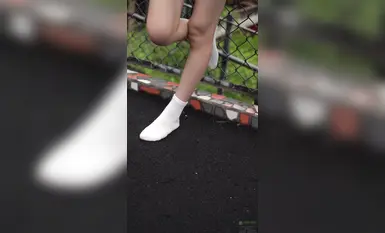 足モデル撮影特典 [ライムフィルム] 純粋で無邪気な隣の女の子 [ア・ホアン] ラインストーン付き白ソックス (1)