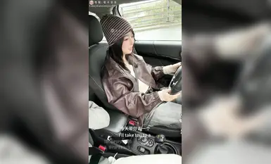 Twitter's top-tier aheavenly-faced, surprisingly slutty bitch "Pupu噗噗" had an ordinary day when she was picked up and fucked, receiving oral sex and having her cum sucked.
