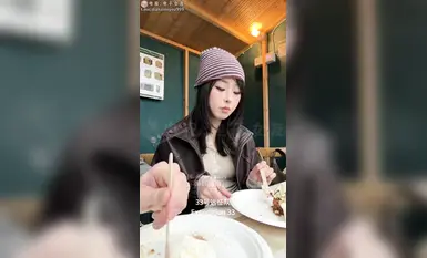 Twitter's top-tier aheavenly-faced, surprisingly slutty bitch "Pupu噗噗" had an ordinary day when she was picked up and fucked, receiving oral sex and having her cum sucked.