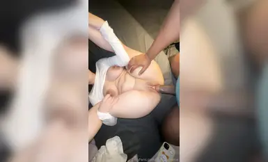 Mga benepisyo sa subscription ng OnlyFans Asian contrast blogger [5luttybrownie]: de-kalidad na slutty na itim at malalaking suso na internasyonal na estudyanteng nagloloko sa kanyang kasintahan gamit ang malaking itim na titi (5)