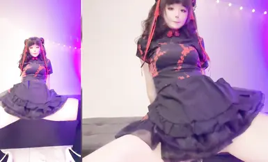 Ang pinakabagong gawa ng de-kalidad na batang babae na sumasayaw at nakikipagtalik sa babaeng tagapangalaga ng kapakanan [Bei Liluo], na nagpapakita ng kanyang talento bilang isang babaeng Tsino, at naghihikayat sa kanyang senior sa pamamagitan ng pagluno