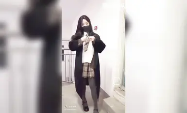 超极品女神【小羊MM】黑丝房产销售为了业绩用身服务,掀起裙子故意勾引客户的大肉棒(3)