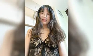 极品反差【meimei_x】眼镜反差勾引的神_极品眼镜学生妹情趣套装清纯面容淫荡反差(12)