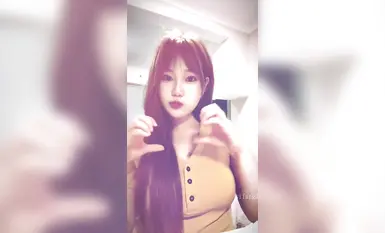สวัสดิการ TikTok: หญิงสาวหน้าอกใหญ่ สะโพกอวบ [Youyou] ขนหัวหน่าวหนา ไม่ใส่ถุงน่อง สะโพกกลม กำลังสำเร็จความใคร่ด้วยตนเอง (6)