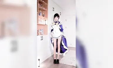 B站擦边艳舞博主极品玉腿风骚艳舞【雨乃哟】大奶肥臀cosplay抖奶骚舞充电福利
