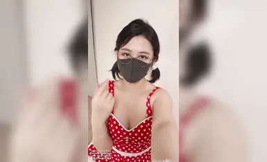 อินฟลูเอนเซอร์ทวิตเตอร์ที่สวมแว่นตาสีตัดกัน [NaiMi Anaimiya] สิทธิประโยชน์สำหรับสมาชิก (1)