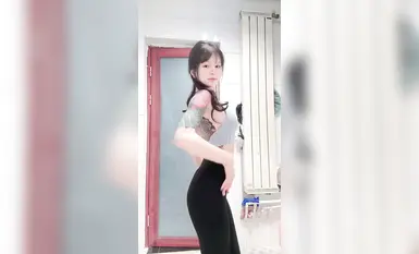 Thông tin rò rỉ mới nhất từ Kuaishou! Sinh viên tốt nghiệp trường nghệ thuật [Meng Jiayi] sở hữu cả ngoại hình và vóc dáng tuyệt vời; một video khiêu vũ dài, cực kỳ khó, gợi cảm được thực hiện riêng (1)