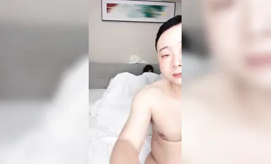 Jayinne 混血美女勾引瑜伽教練口交性愛顏射 (1)