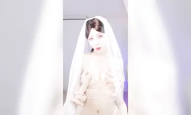 高颜值网红主播【蘸点蜜桃酱】福利视频性爱道具自慰，日常露点，小母狗属性拉满2 (3)