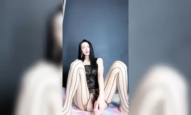 抖音福利极品长腿丝袜高跟御姐【拾壹】脸穴同框自X (5)