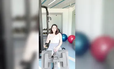 Isang Twitter influencer na may malalaking suso at matambok na puwitan, na may kakaibang anyo, ay isang babaeng aso na nagngangalang [Peach Dumpling] Mga benepisyo sa VIP: hubad na sayaw na selfie, panlabas na pagkakalantad, at masturbesyon na may mga pro