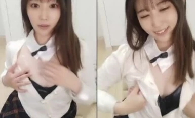 Ang Japanese AV actress ay pumasok sa domestic live broadcast platform upang kumita ng pera, gamit ang mga tainga at ngipin ng kuneho bilang isang napaka-cute na prop para sa masturbation