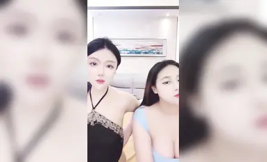 Top goddess [female model Little Strawberry] takes her best friend to the sea~ no condom, taking turns~ internal ejaculation~ masturbation (3)