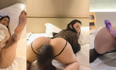 【廣東已婚少婦劉佳慧】大哥綠癮爆棚，誓要曝光自己的騷老婆，33歲人妻正是黃金年齡，肛交爆菊，完美露臉，一手原版 (2)