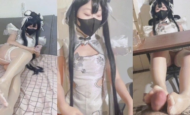 Ang kulay rosas at malambot na tuta ng batang babae na si 'Xing Shisan' ay nararapat lamang na mapuno ng isang malaking titi at malaswang puke ng isang maliit na babae. Mahabang binti na magandang babae na may parehong kawalang-kasalanan at kalasw
