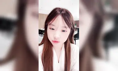 【初夏柚子】最強顏值初夏柚子KTV按摩宿舍直播又嫩又騷與金主互動啪啪後入內射騎乘抬腿爆操 (12)