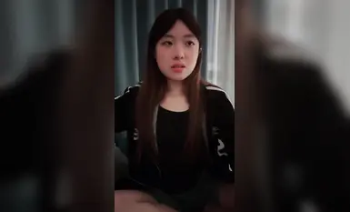 【Pomelo sa Maagang Tag-init】Ang pinakamagandang live broadcast ng pomelo KTV massage dormitory sa maagang tag-init ay banayad at seksi at nakikipag-ugnayan sa sugar daddy. Nakikipagtalik siya, gumagawa ng anal sex, nakasakay at nagbubuhat ng mga binti at 