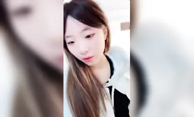【Pomelo Awal Musim Panas】Siaran langsung asrama urutan KTV pomelo awal musim panas yang paling indah adalah lembut dan seksi, berinteraksi dengan sugar daddy, melakukan hubungan seks, gaya doggy, menunggang, mengangkat kaki, dan seks yang sengit ③ (10)