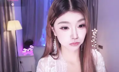 小野貓KIKI氣質美女主播，直播舌舔口爆自慰，淫盪反差美滋滋！ (2)