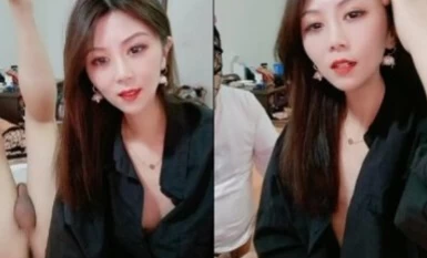 Người phụ nữ thất thường với vẻ ngoài lộng lẫy đang quan hệ tình dục với chồng tại nhà, trong nhiều tư thế và có rất nhiều cảnh quay mặt mà không dùng bao cao su