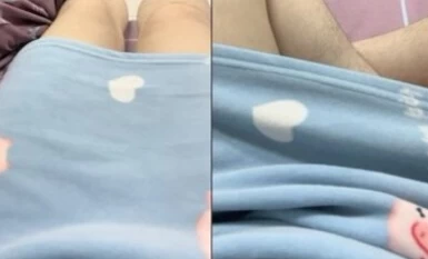 【女大学生宿舍内裤】，真实女生寝室，偷拍室友，厕所撒尿自慰聊八卦 02