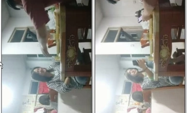 【大内密探008】再约良家骚女，吃饱喝足再开操，开档黑丝猛扣穴，怼着大屁股尽情输出