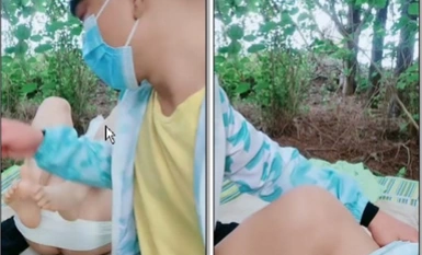 Chơi đùa với em họ gợi cảm của tôi trong rừng trên núi, lộ mặt trong chiếc tất đen 69, quan hệ tình dục bằng miệng và liếm lồn và chủ động đụ em trai