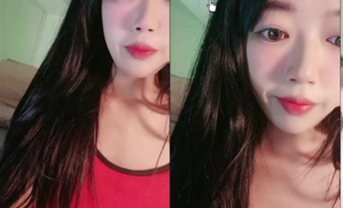 Nữ thần khiêu vũ đang đến! Trông thật tinh khiết! Cô ấy khiêu vũ nóng bỏng trong chiếc váy ngắn ôm sát hông, lắc mông và lắc lư một cách cực kỳ quyến rũ. Cô ấy cởi trần từ từ trong một màn thoát y, và bộ ngực nhỏ rất quyến rũ.